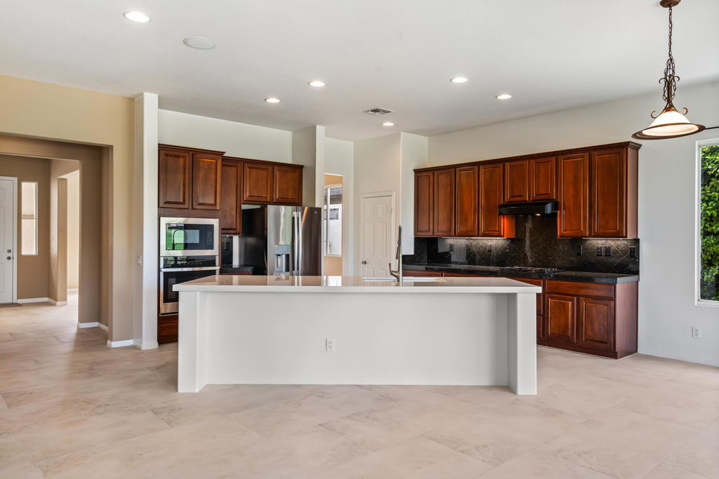 Heritage Palms CC - Residential
