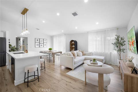 Photo of 11300 Foothill Boulevard #63, Lakeview Terrace, CA 91342 (MLS # GD26178128)