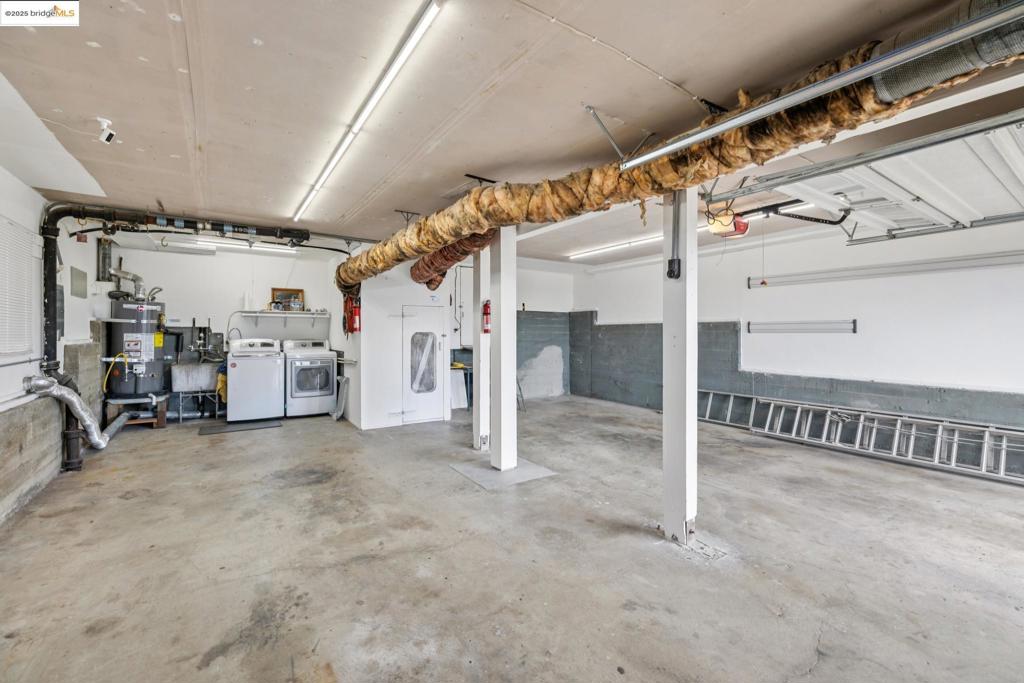 SAN LEANDRO HLLS - Residential