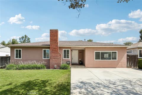 Photo of 4593 Gardena DR, Riverside, CA 92506 (MLS # OC26124957)