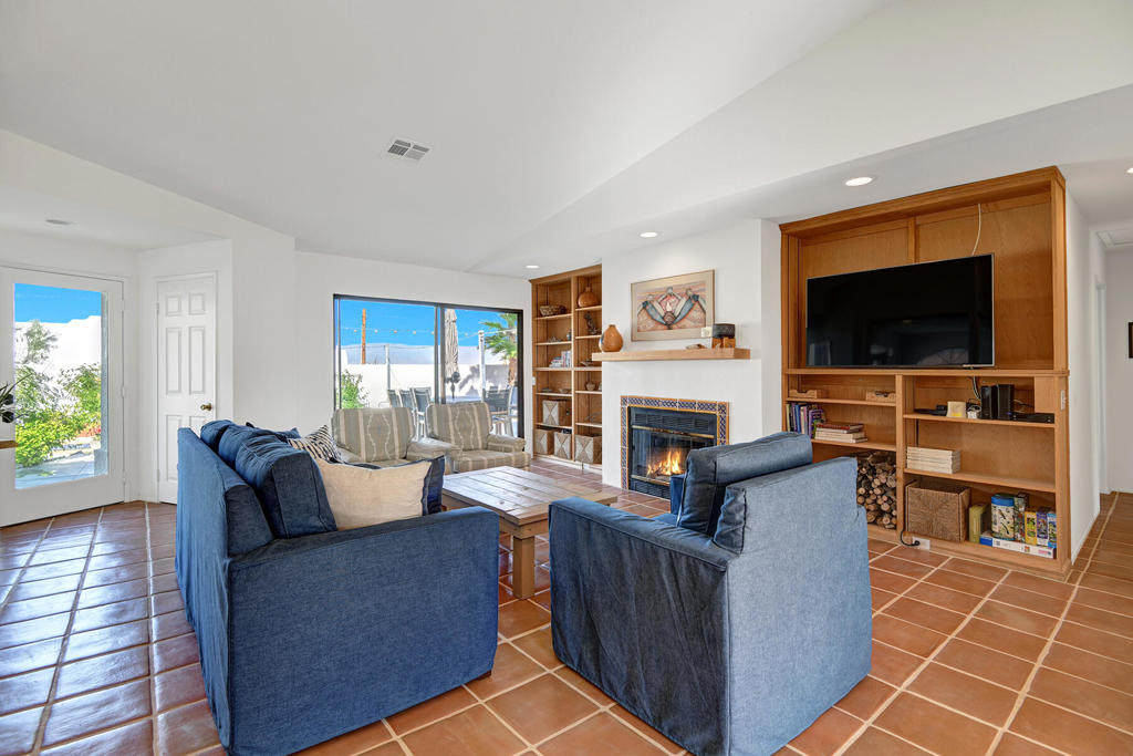 La Quinta Cove - Residential