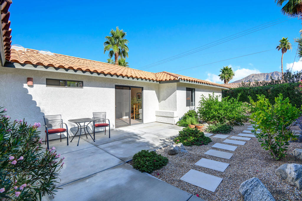 La Quinta Cove - Residential