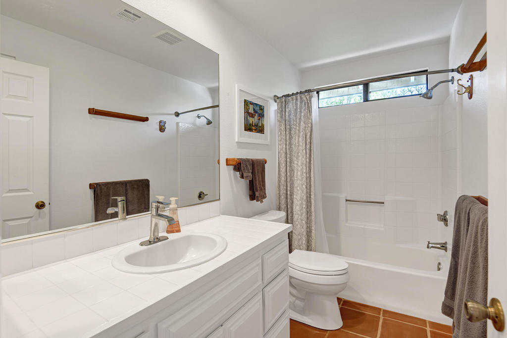 La Quinta Cove - Residential