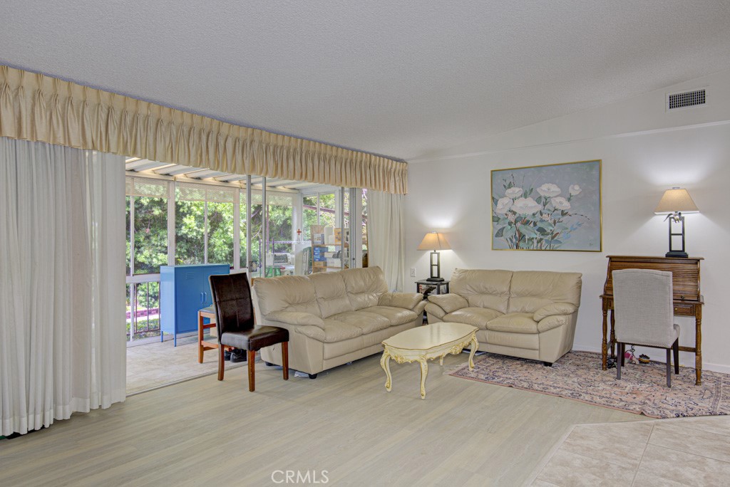 40 Calle Aragon T