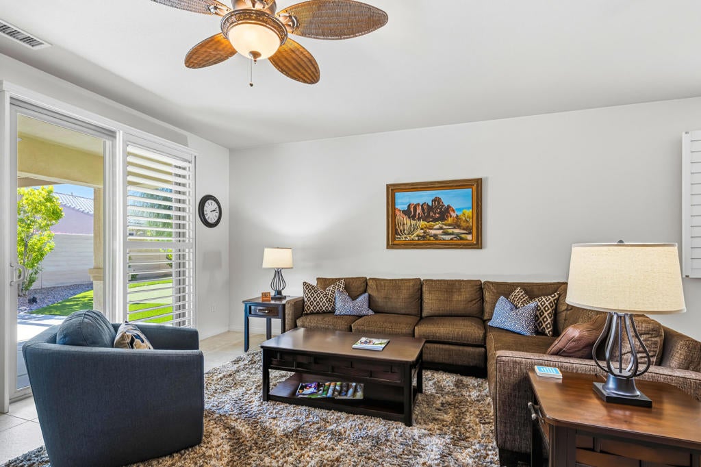 39409 Camino Manena