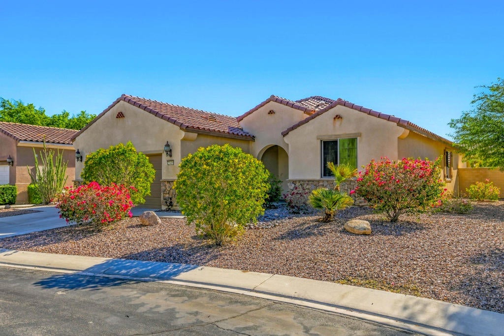 39409 Camino Manena