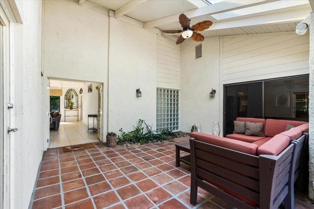 Photo of 46520 Arapahoe Circle, Indian Wells, CA 92210 (MLS # 219139078DA)