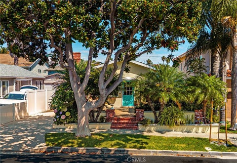 Photo of 33932 Malaga Dr. DR, Dana Point, CA 92629 (MLS # OC26182933)