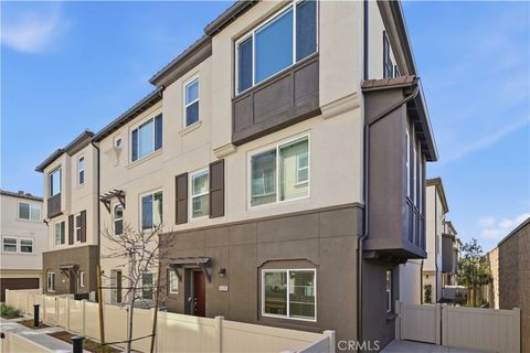 Photo of 9329 Via Azul, Pico Rivera, CA 90660 (MLS # IV26065633)