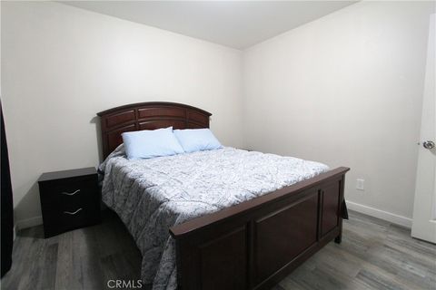 Tiny photo for 4822 Live Oak St ST, Cudahy, CA 90201 (MLS # DW26152463)
