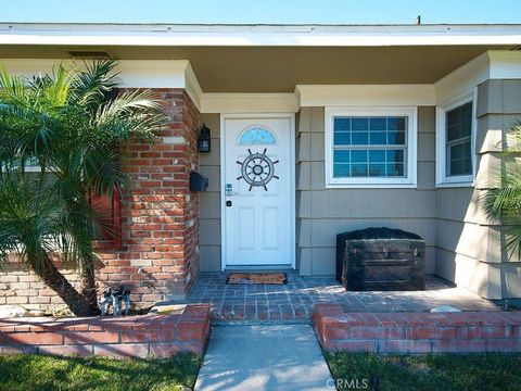 Photo of 1529 S Bayless ST, Anaheim, CA 92802 (MLS # PW26112668)