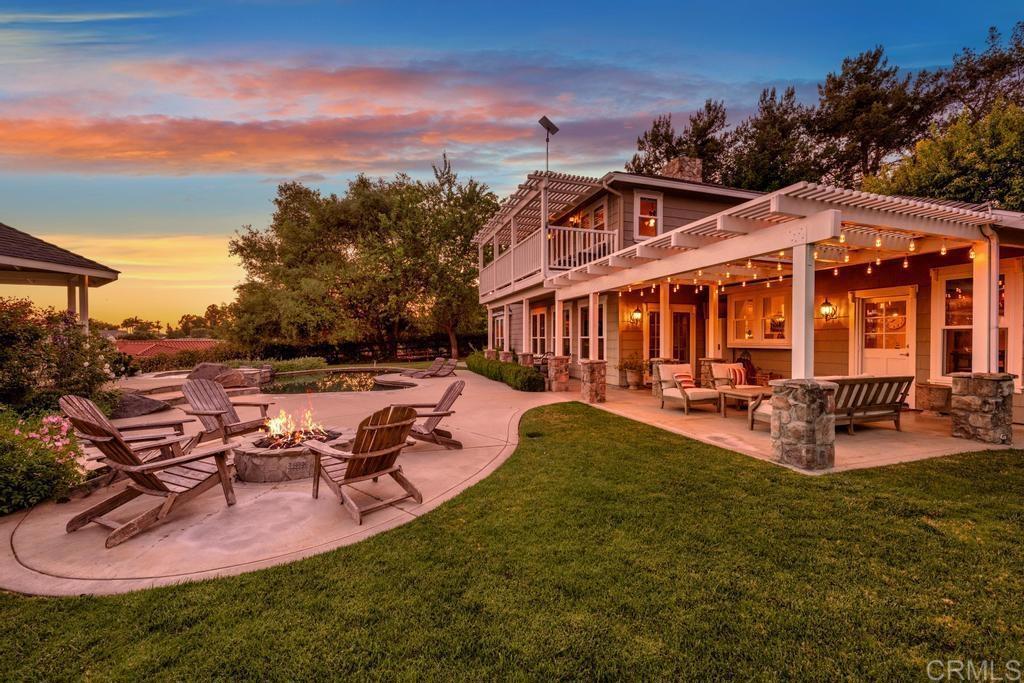 3192 Los Alisos Drive