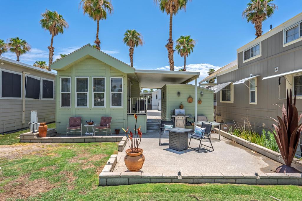 Rancho Casa Blanca - Manufactured In Park