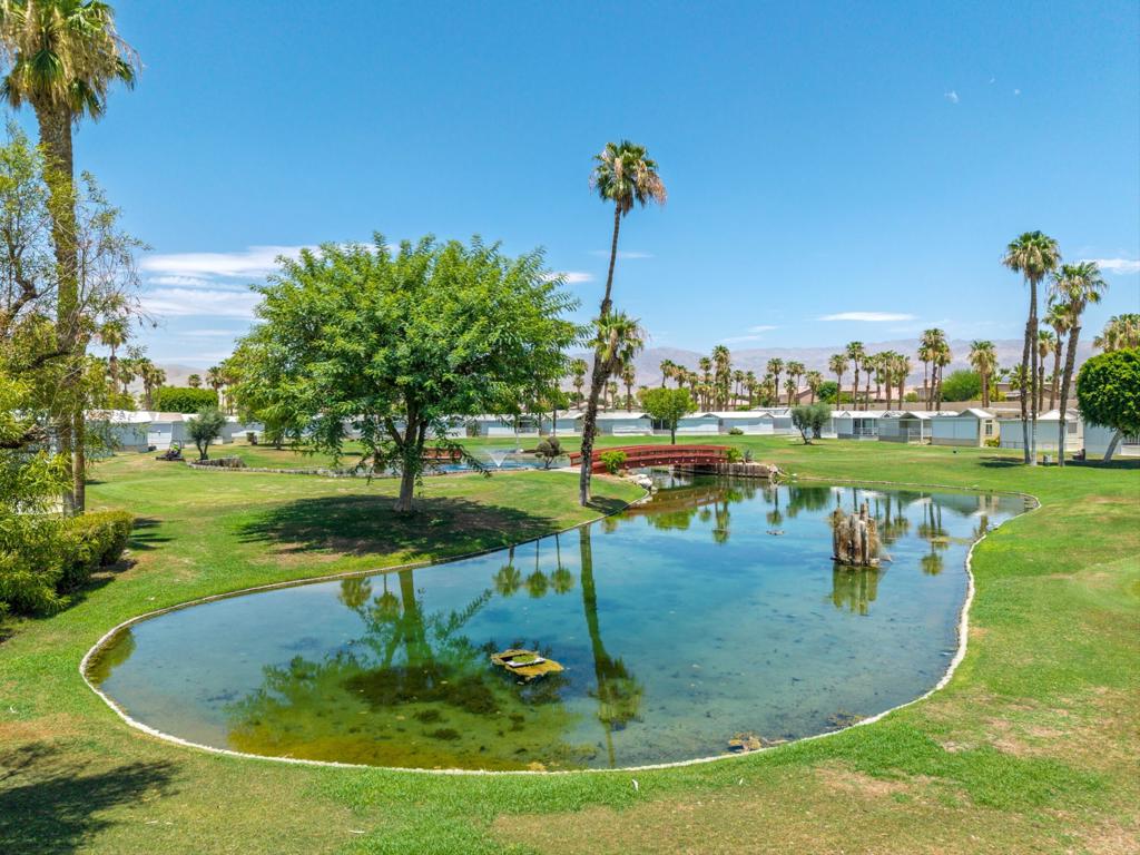 Rancho Casa Blanca - Manufactured In Park