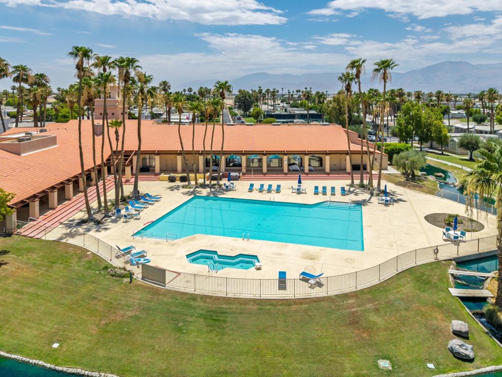 Rancho Casa Blanca - Manufactured In Park