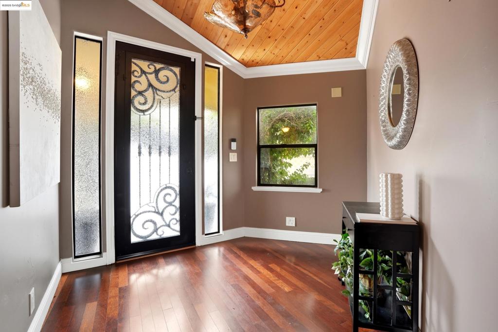 DEEP WATER - Residential