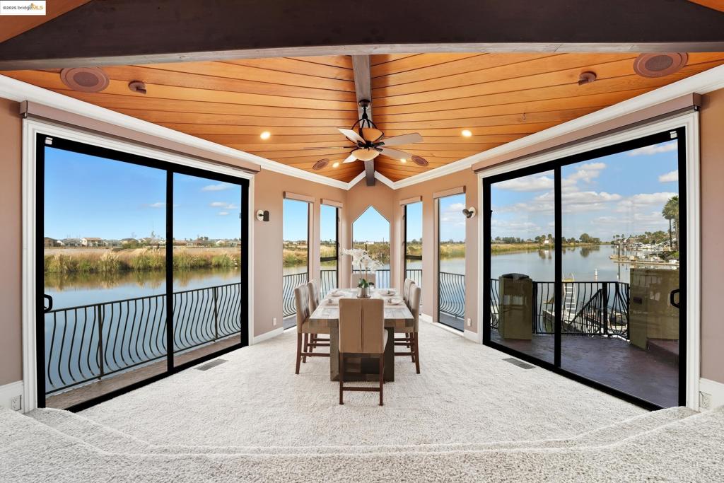 DEEP WATER - Residential