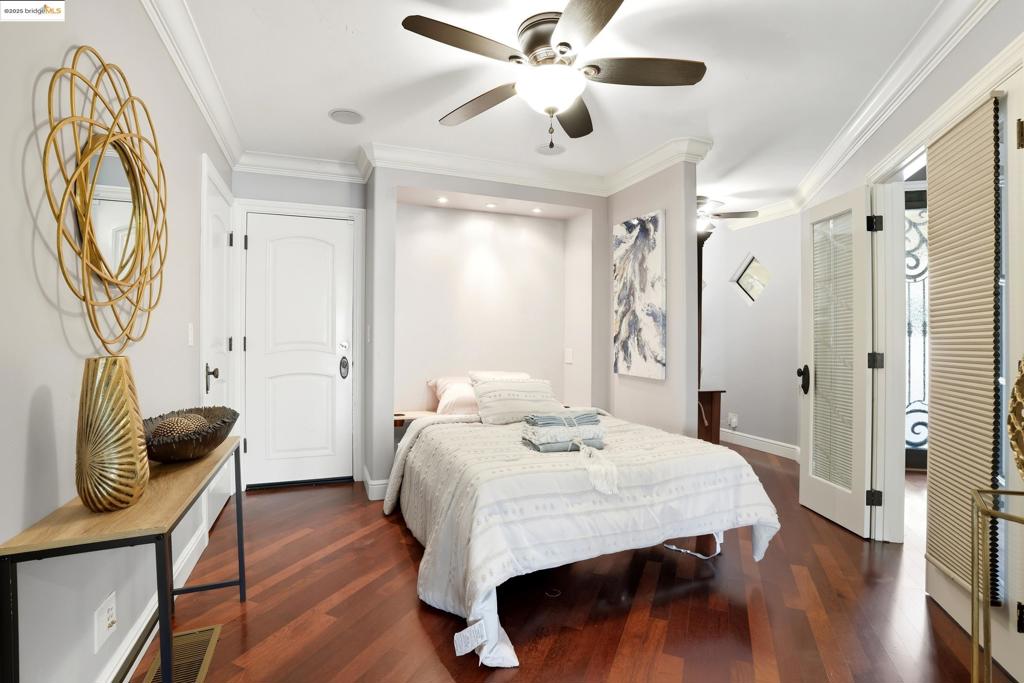 DEEP WATER - Residential