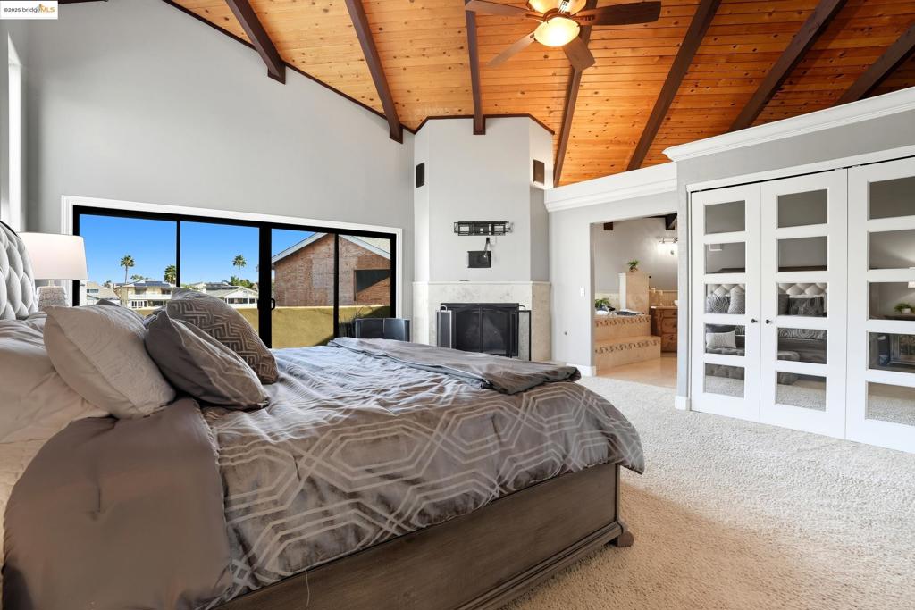 DEEP WATER - Residential