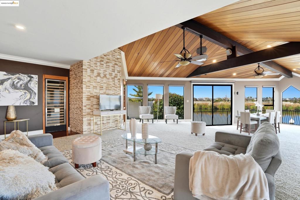 DEEP WATER - Residential