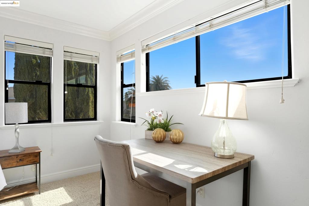 DEEP WATER - Residential