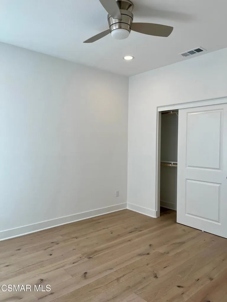 Camarillo, California 93010, United States, 4 Bedrooms Bedrooms, ,3 BathroomsBathrooms,Residential,Active,233480