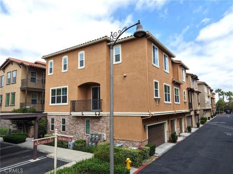 Photo of 108 Aliso Ridge Loop Loop, Mission Viejo, CA 92691 (MLS # OC26142781)