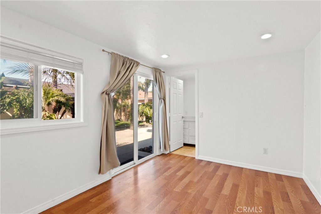 Artcraft Manor (AM) - Residential Lease