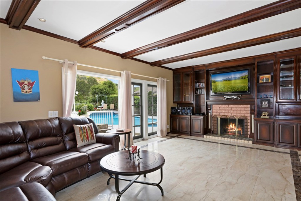Stonegate (STGT) - Residential Lease