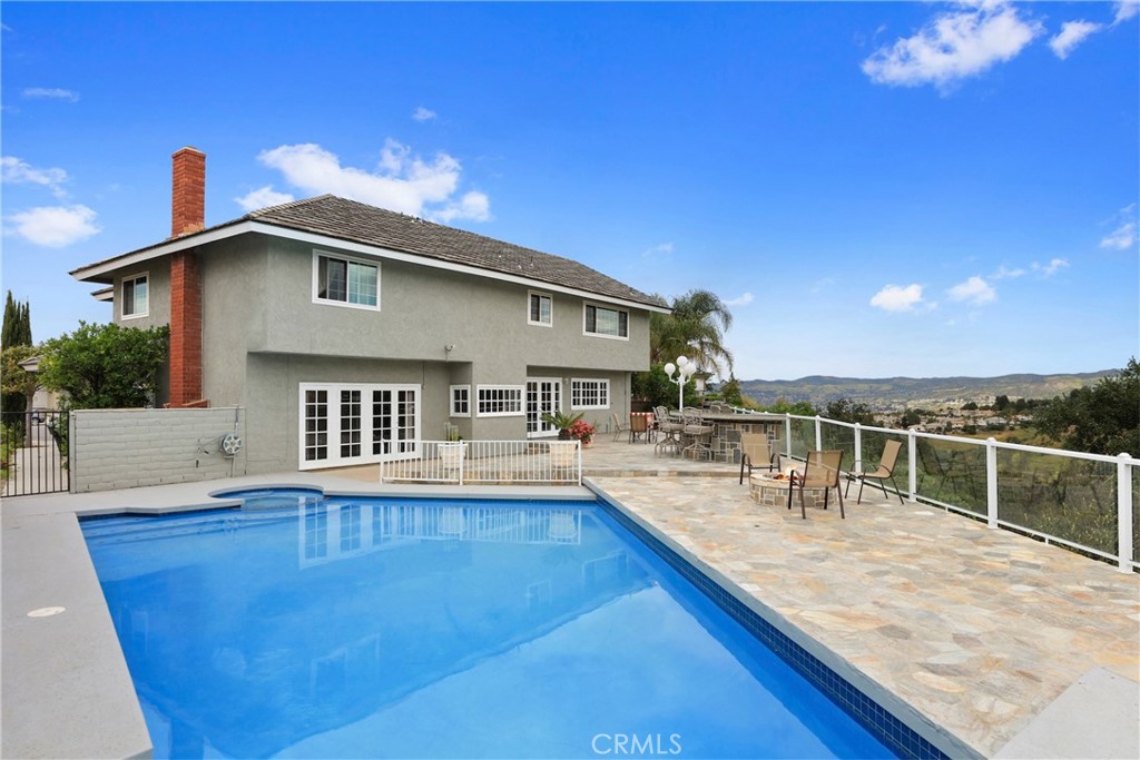 Stonegate (STGT) - Residential Lease