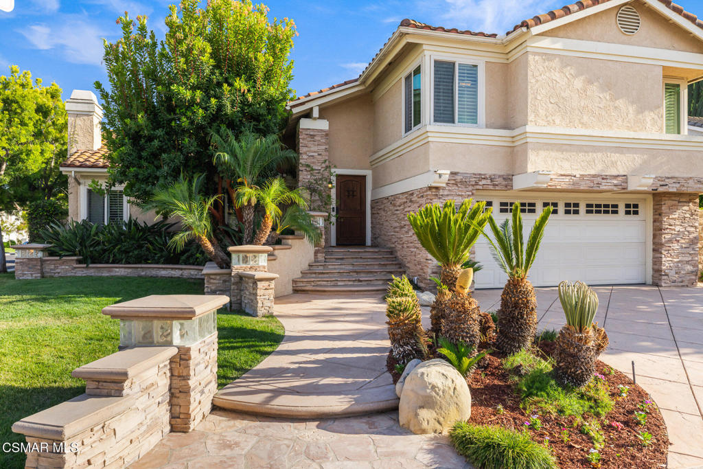 12692 Hillside Drive