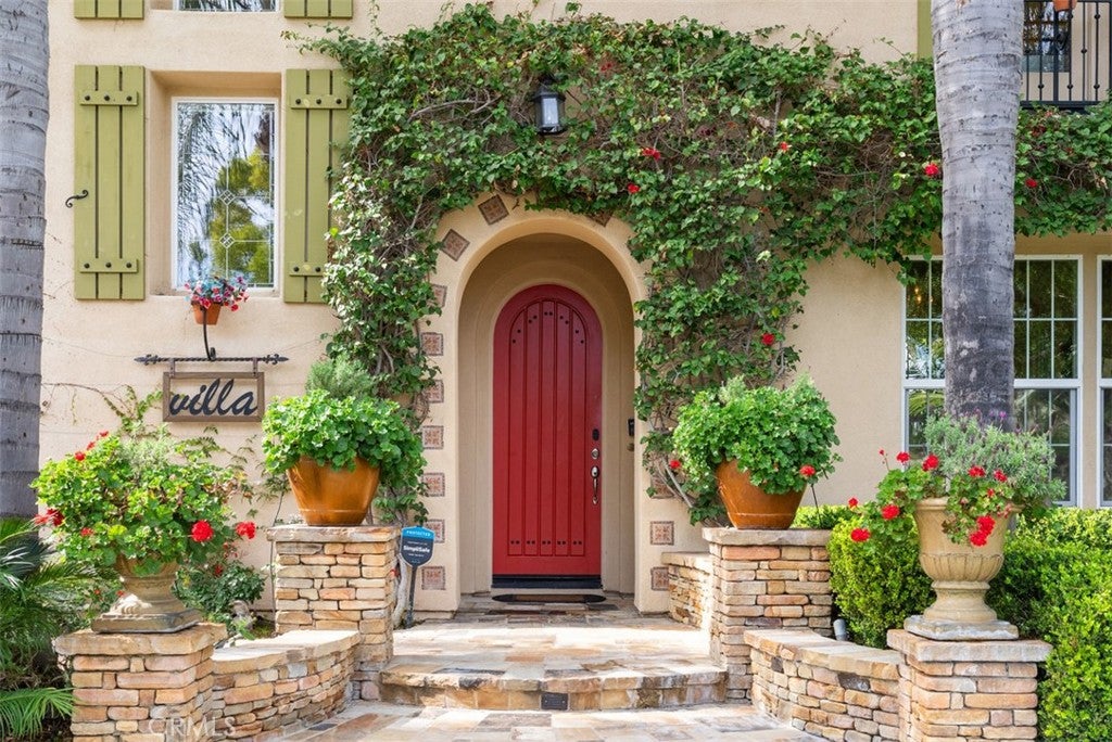 3334 S. Crawford Glen Gln