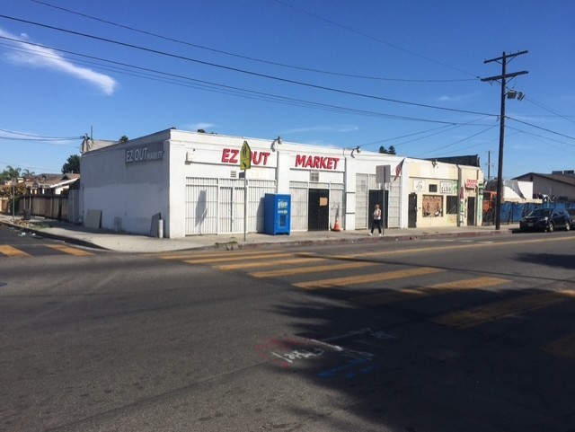 This is a multi-tenant's property. Market store rented for $3800 per month, and 2 others. Parking is rented for $1400 per month. and the other unit is rented for $950 per month. There is one unit available advertised for $950.
Present total income is $6150.