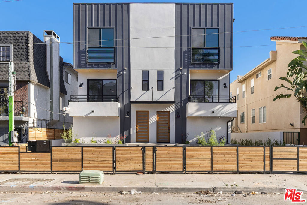 Newly finished 3-bedroom, 3-bath luxury townhome located in the heart of Sherman Oaks on a private, gated cul-de-sac. This front-facing unit offers beautiful street views and the feel of a single-family home, with a peaceful, quiet setting both inside and out. Thoughtfully designed with high-end finishes, the spacious layout includes a fully equipped kitchen with brand-new appliancesrange, refrigerator, microwaveand in-unit laundry. Enjoy direct access from your private 2-car garage, ample storage throughout, and modern comforts in a secure and serene complex. Just a short walk to popular restaurants, cafes, and local amenities.