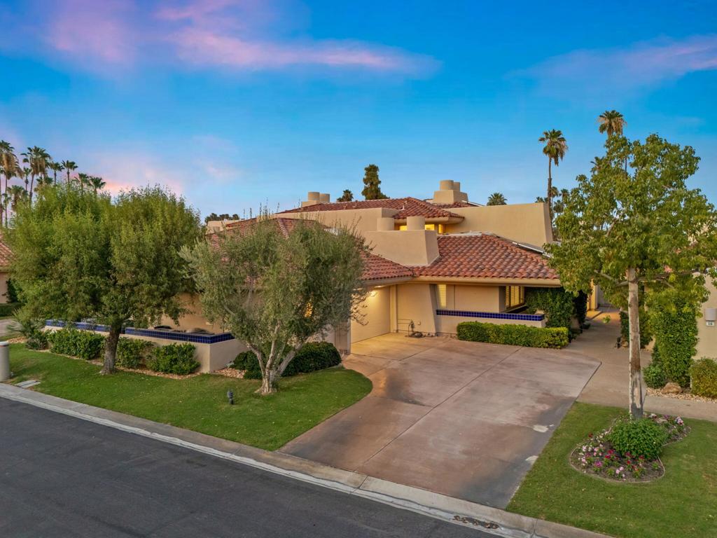 18 N Kavenish Drive