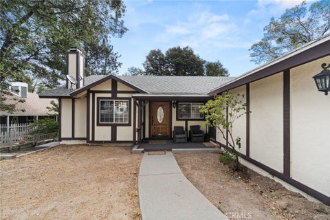 Photo of 1541 Krause Lane, Lake Arrowhead, CA 92352 (MLS # PW26159784)