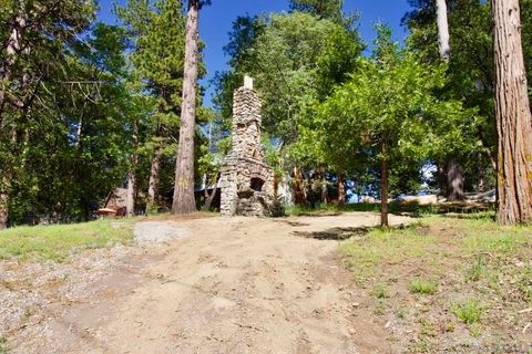 Photo of 32065 Hunsaker way Way, Running Springs, CA 92382 (MLS # 2600931SD)