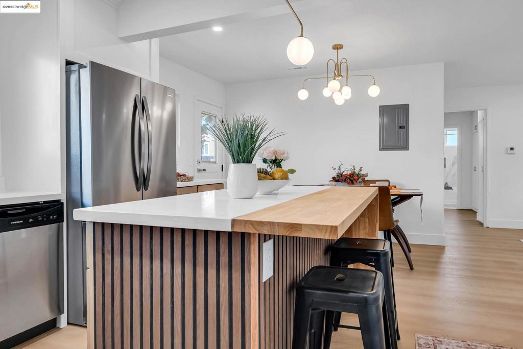 LORENZO VILLAGE - Residential