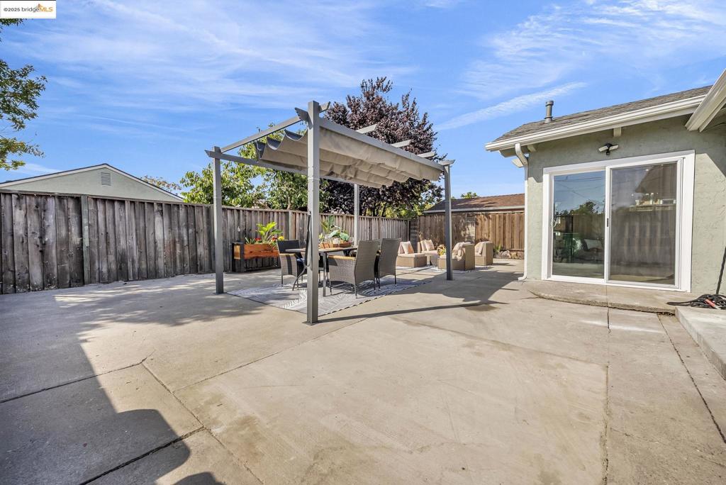 LORENZO VILLAGE - Residential