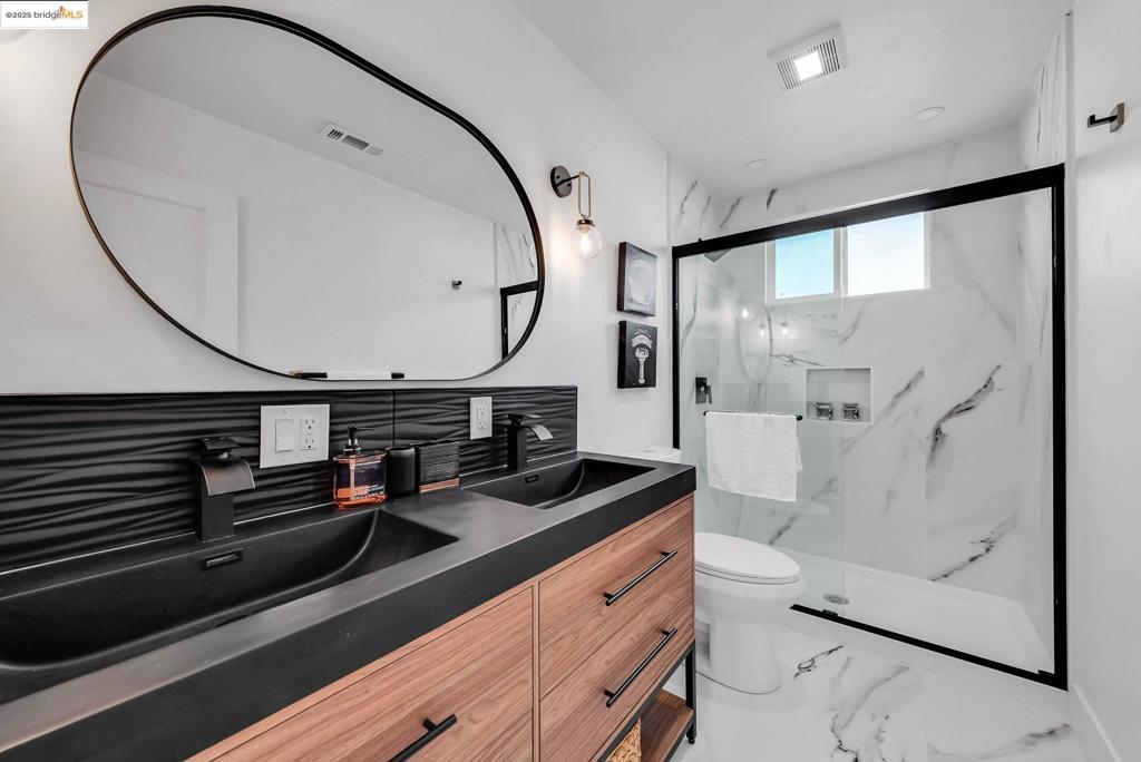 LORENZO VILLAGE - Residential