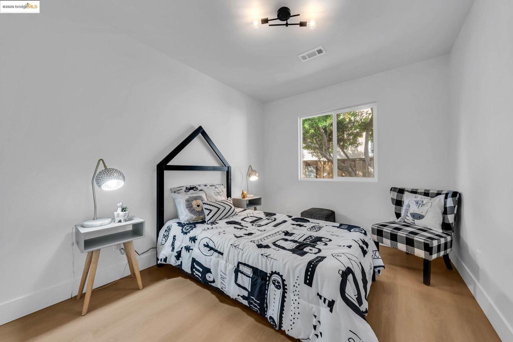 LORENZO VILLAGE - Residential