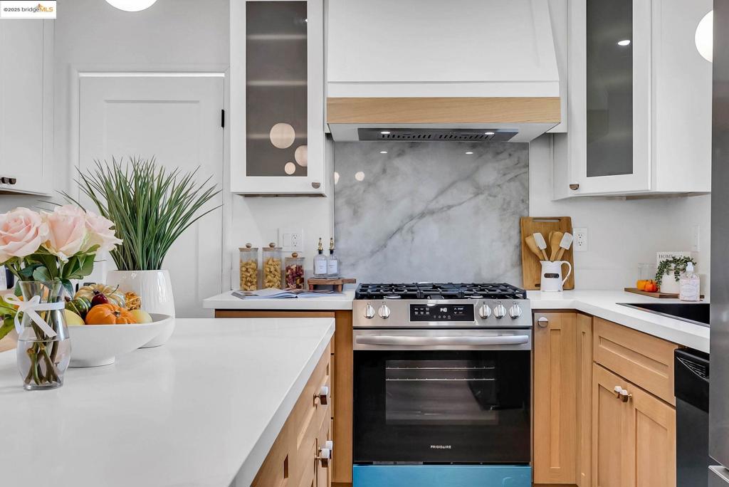 LORENZO VILLAGE - Residential