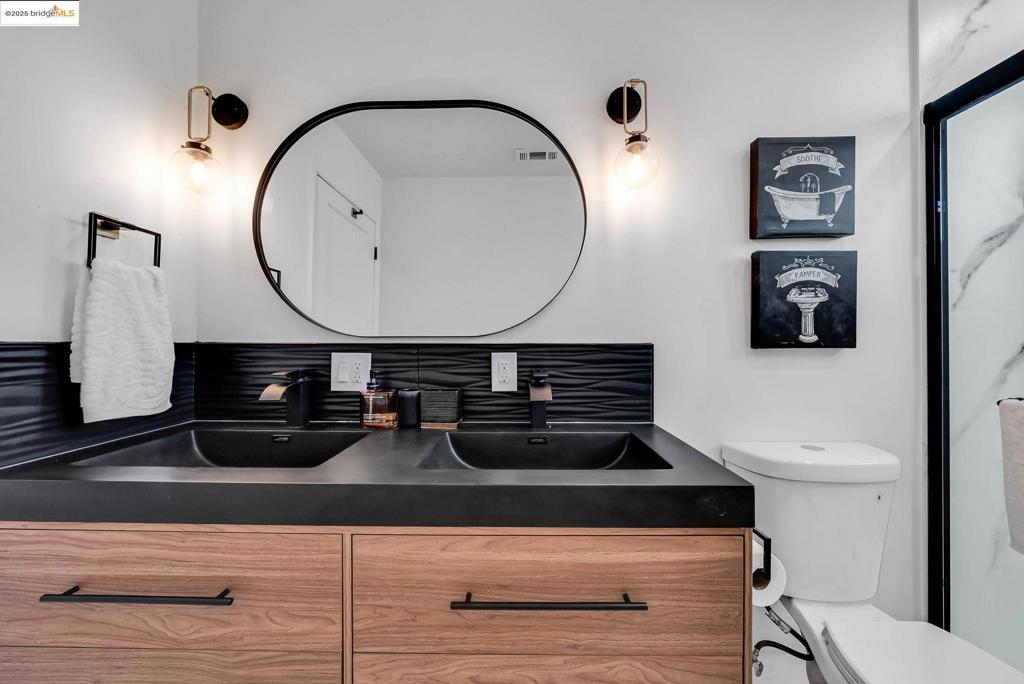 LORENZO VILLAGE - Residential