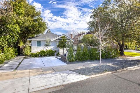 Photo of 1111 Alma Street, Palo Alto, CA 94301 (MLS # ML82036330)