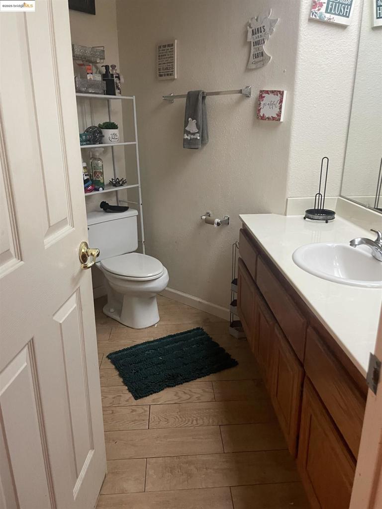 BRENTWOOD - Residential