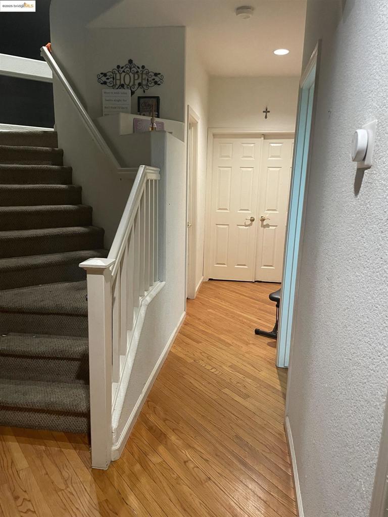 BRENTWOOD - Residential