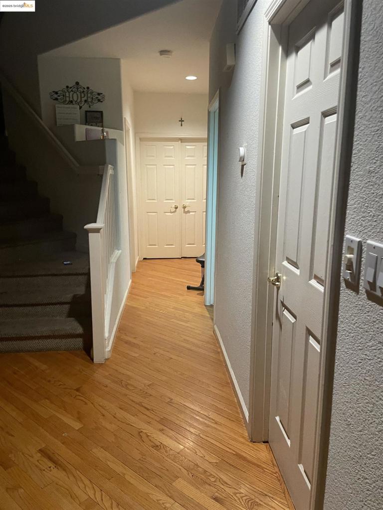 BRENTWOOD - Residential