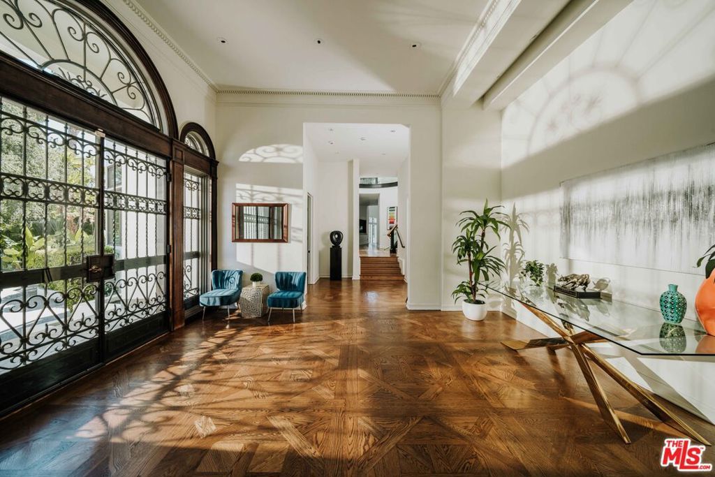 Photo of 11037 Anzio Road, Los Angeles, CA 90077 (MLS # 25627185)