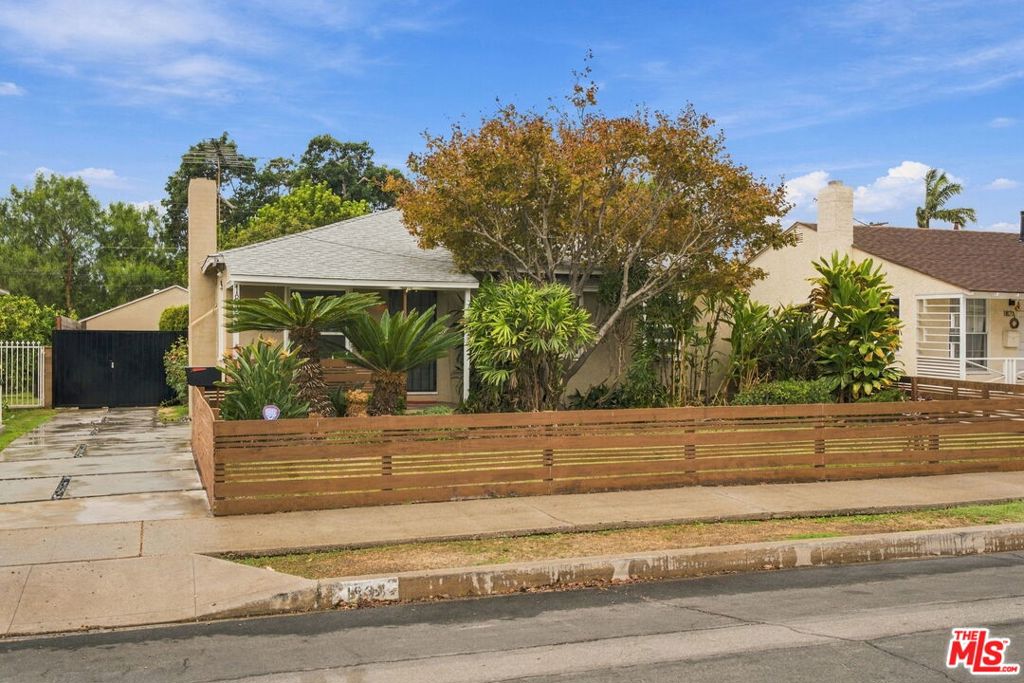 1833 Armacost Avenue