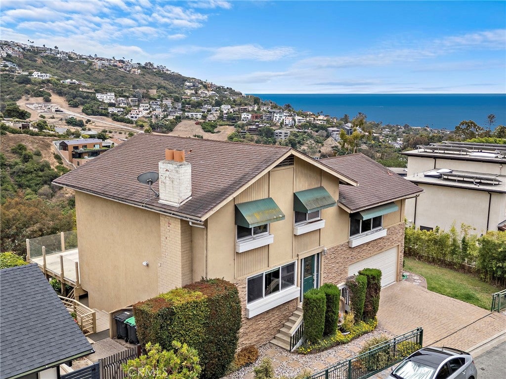 1337 Terrace Way, Laguna Beach CA 92651